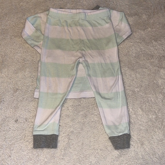 Burt’s bees pjs - Picture 4 of 5